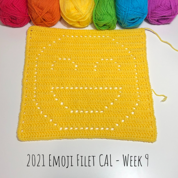 2021 Emoji Filet CAL – Free Emoji Crochet Pattern – Week 9